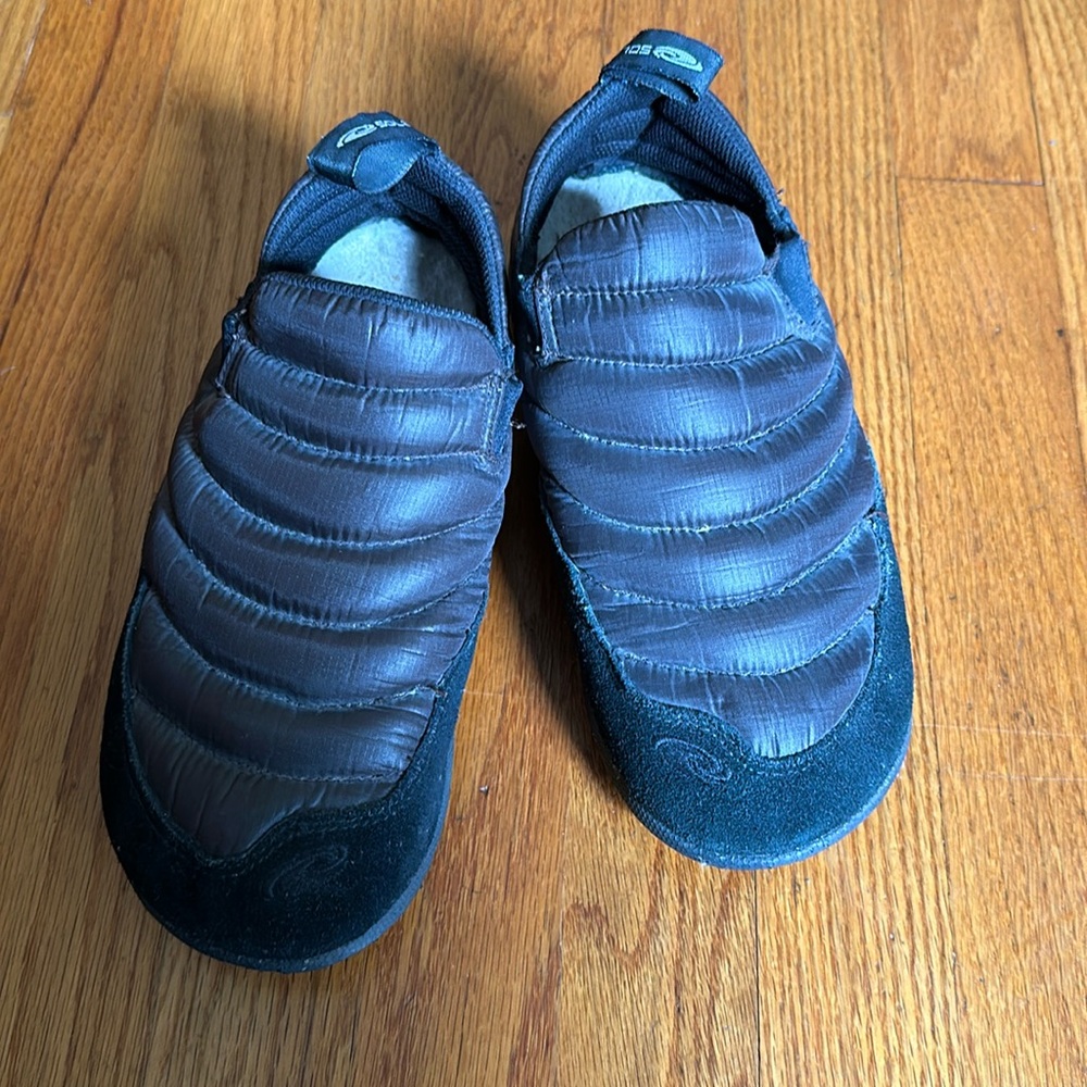 Sole camp slippers